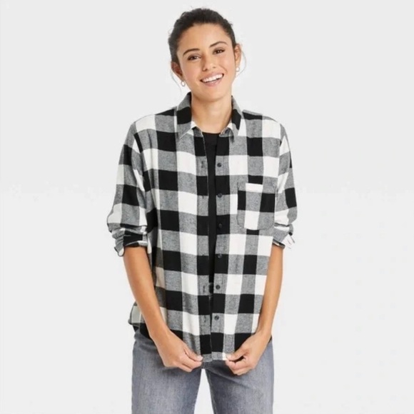Universal Thread Tops - Universal Thread Ivory|Black Flannel Buffalo Plaid Button Down Shirt Sz Large